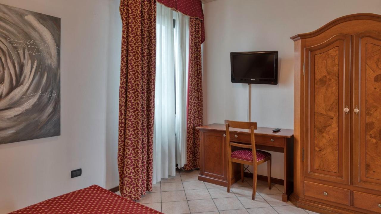 Primotel Brescia Esterno foto