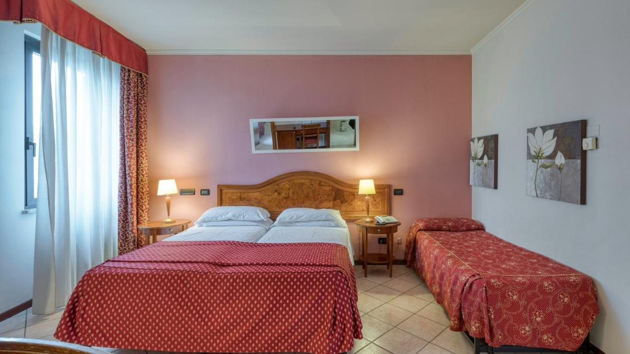 Primotel Brescia Esterno foto